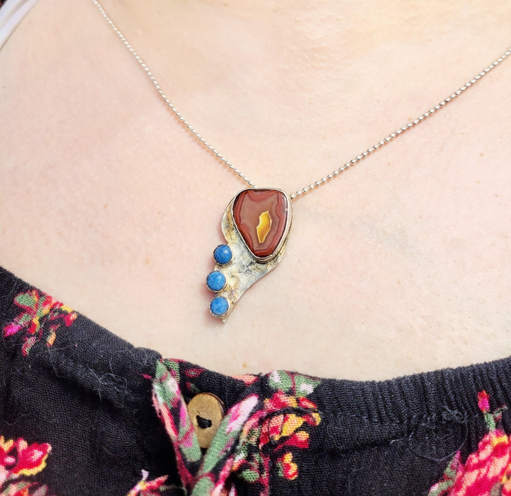 Fortification Agate with three Demis Lapis Stones 925 Sterling Silver Necklace