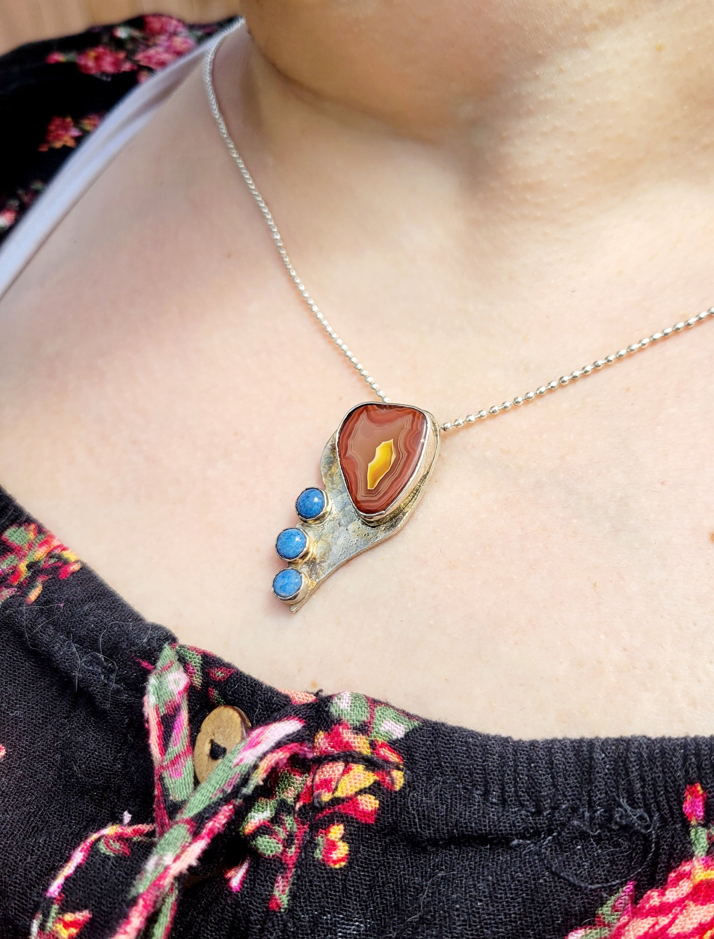 Fortification Agate with three Demis Lapis Stones 925 Sterling Silver Necklace