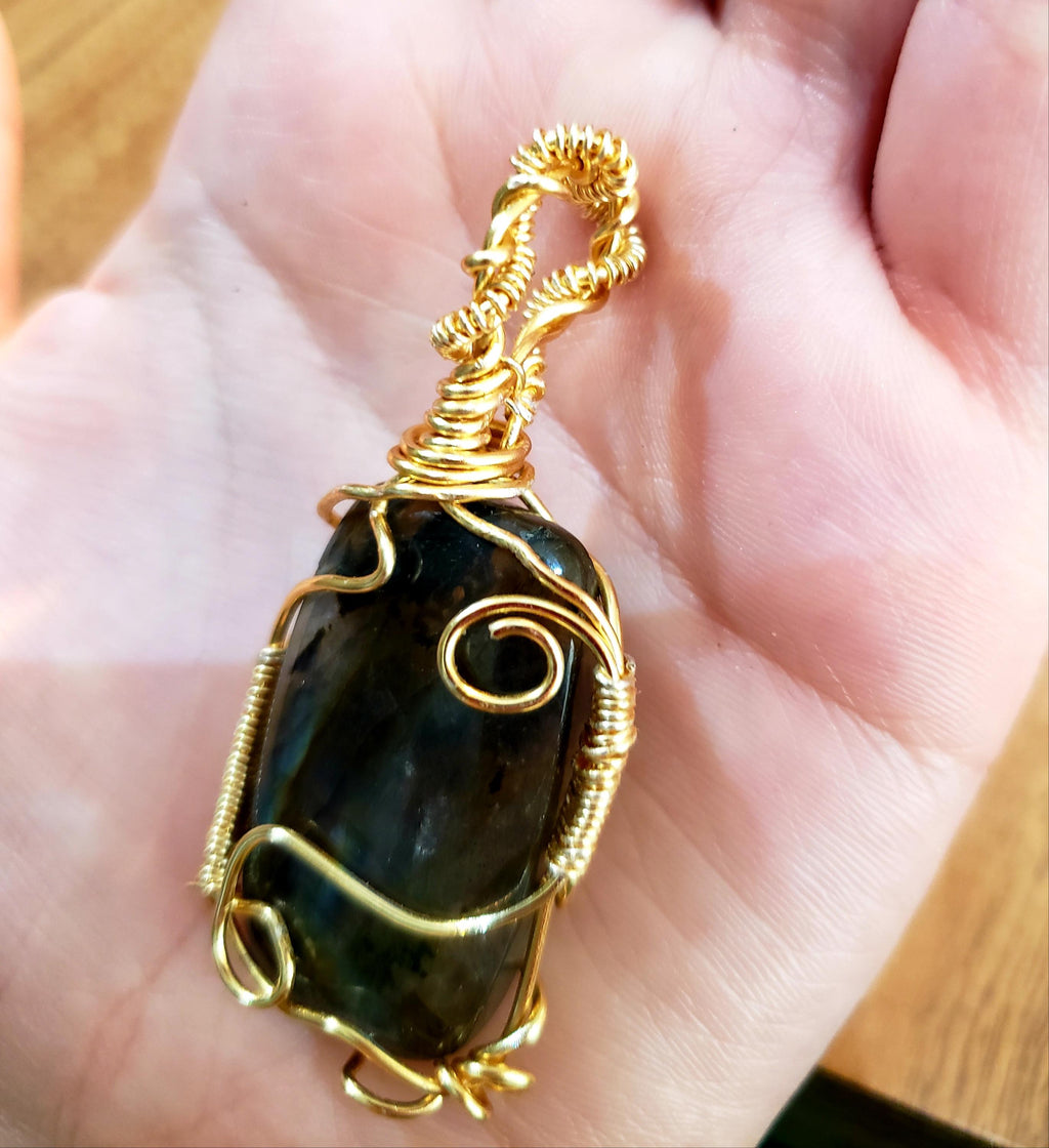 Unique Labradorite Square Gold Necklace