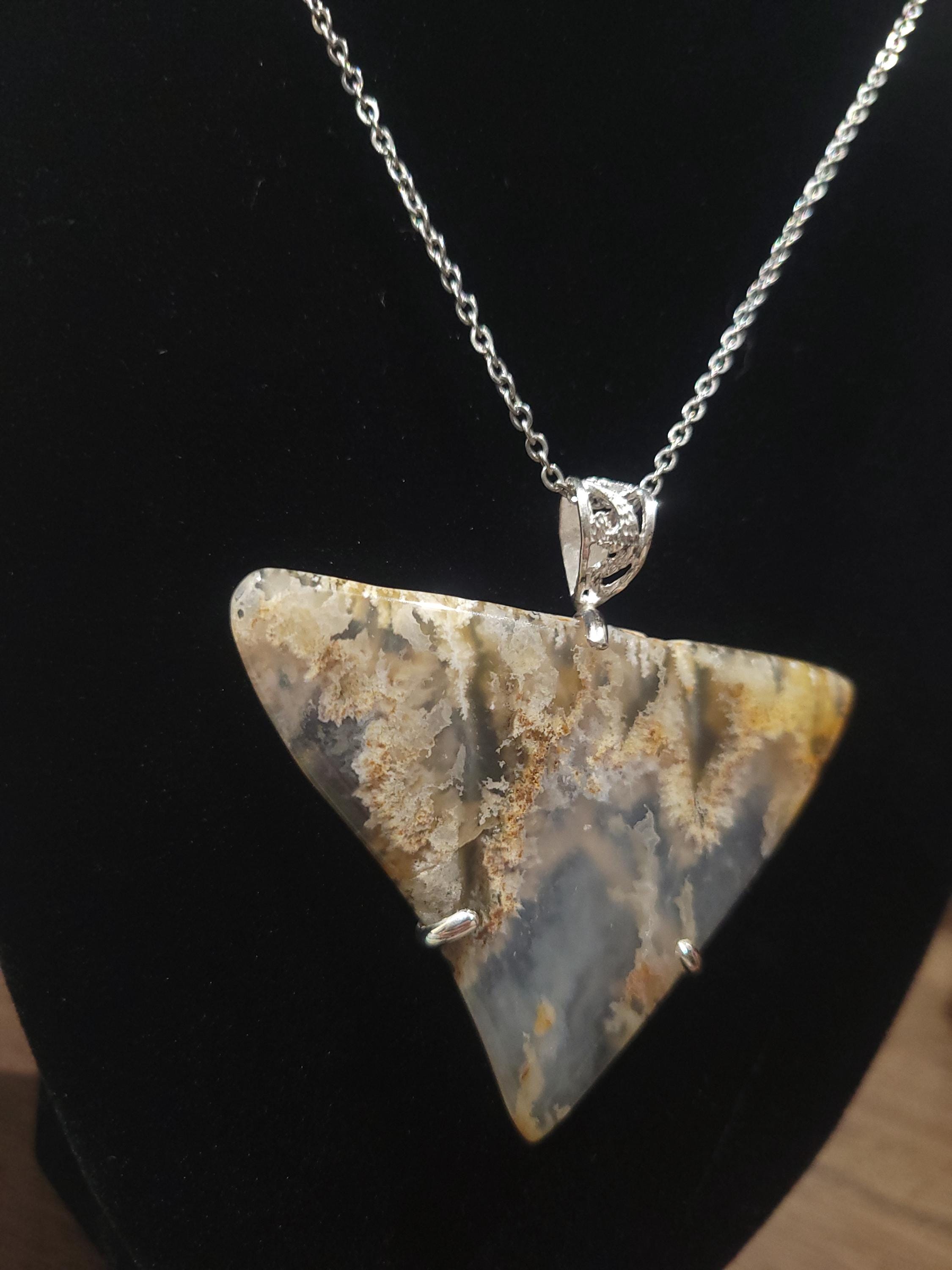 Regency Plume Pendant