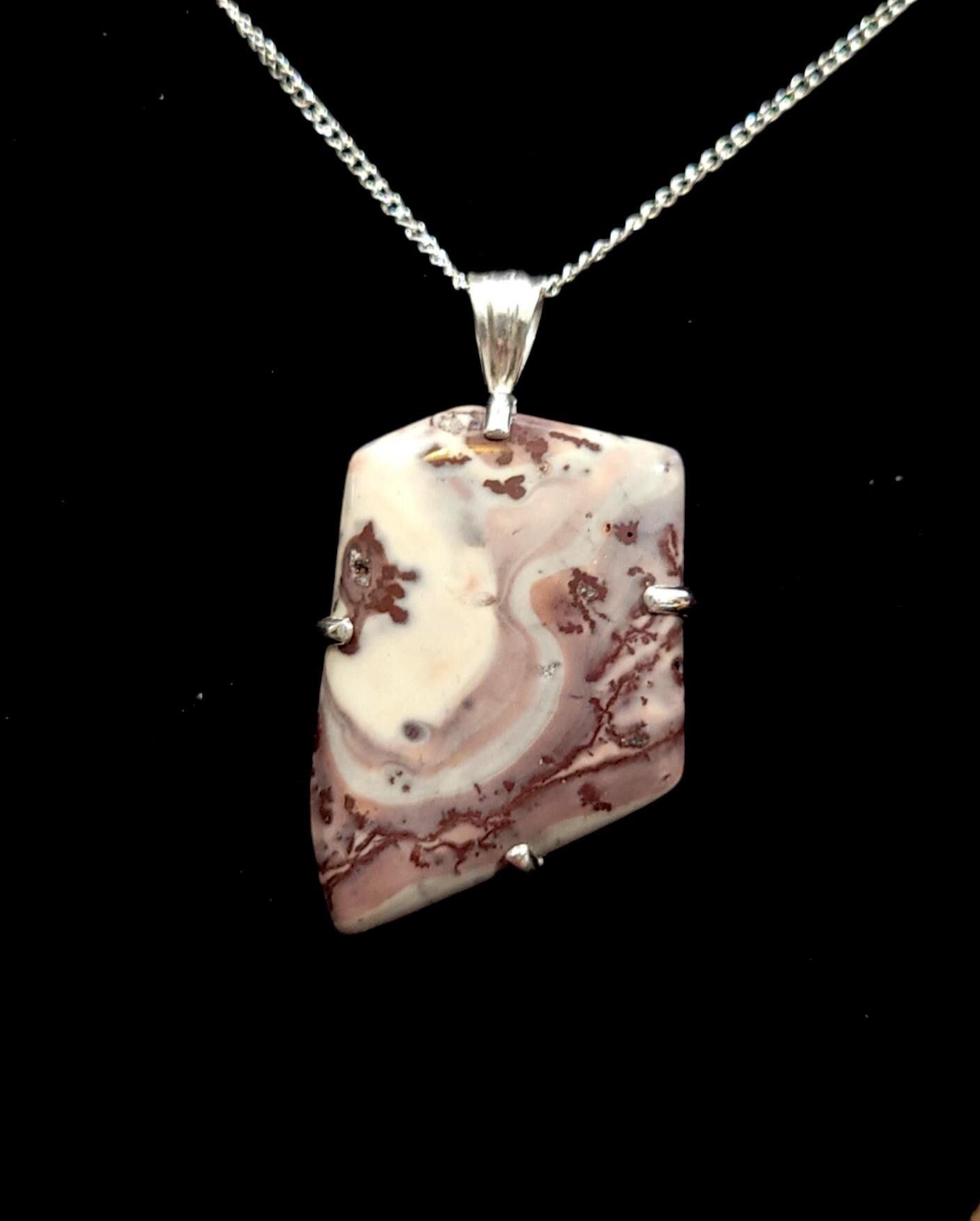 Durango Agate Pendant